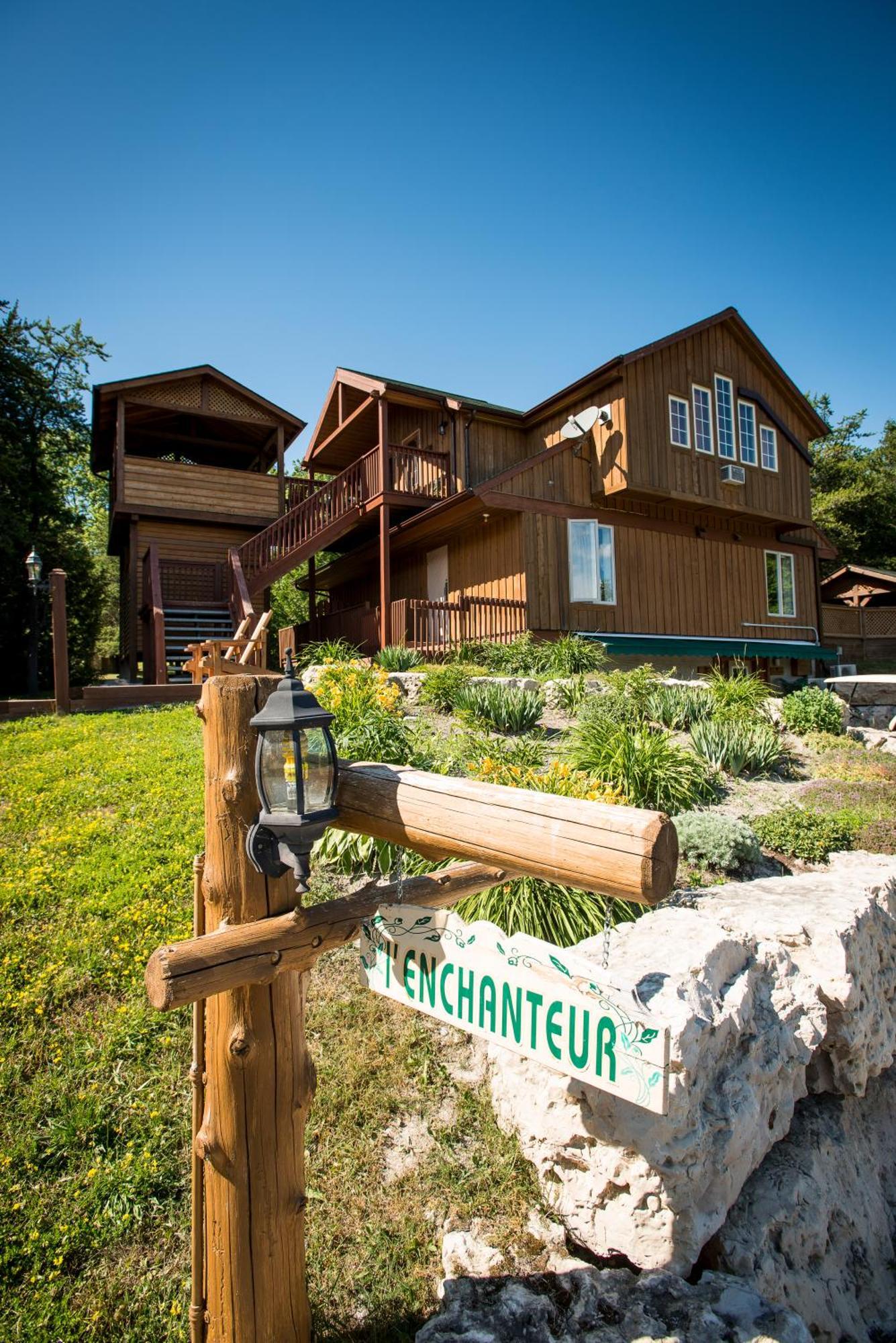La Bannik Villa Ville-Marie Екстериор снимка